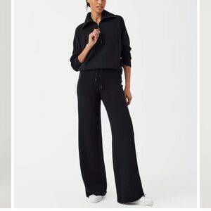 SPANX Wide Leg Pull-On Pants in Black